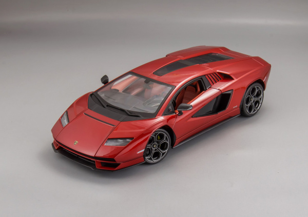Модель Lamborghini Countach LPI 800-4 1:38 (красная)